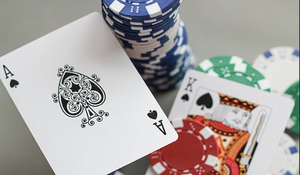 15 Reasons for Playing Many Poker Games Before Going Professional