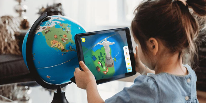 Exploring the Benefits of Augmented Reality Services in Education